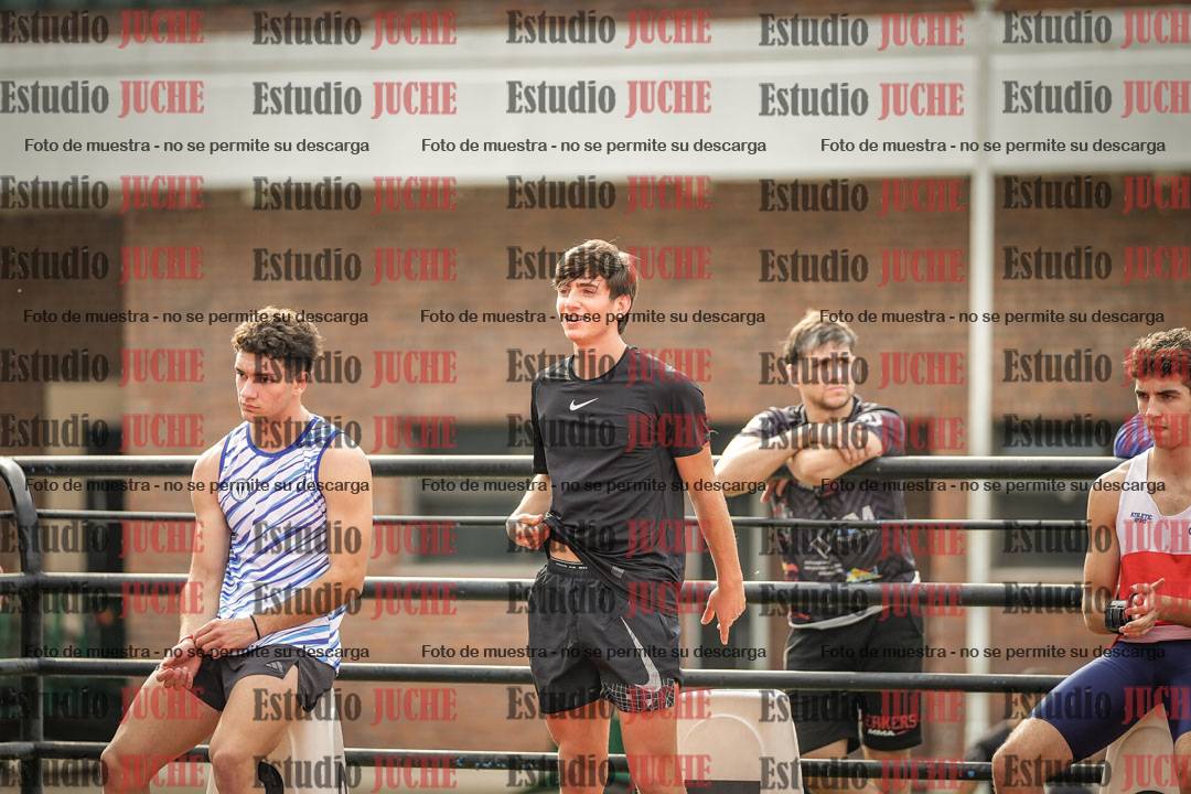 Fotos de los 110 m con vallas de varones - FINAL