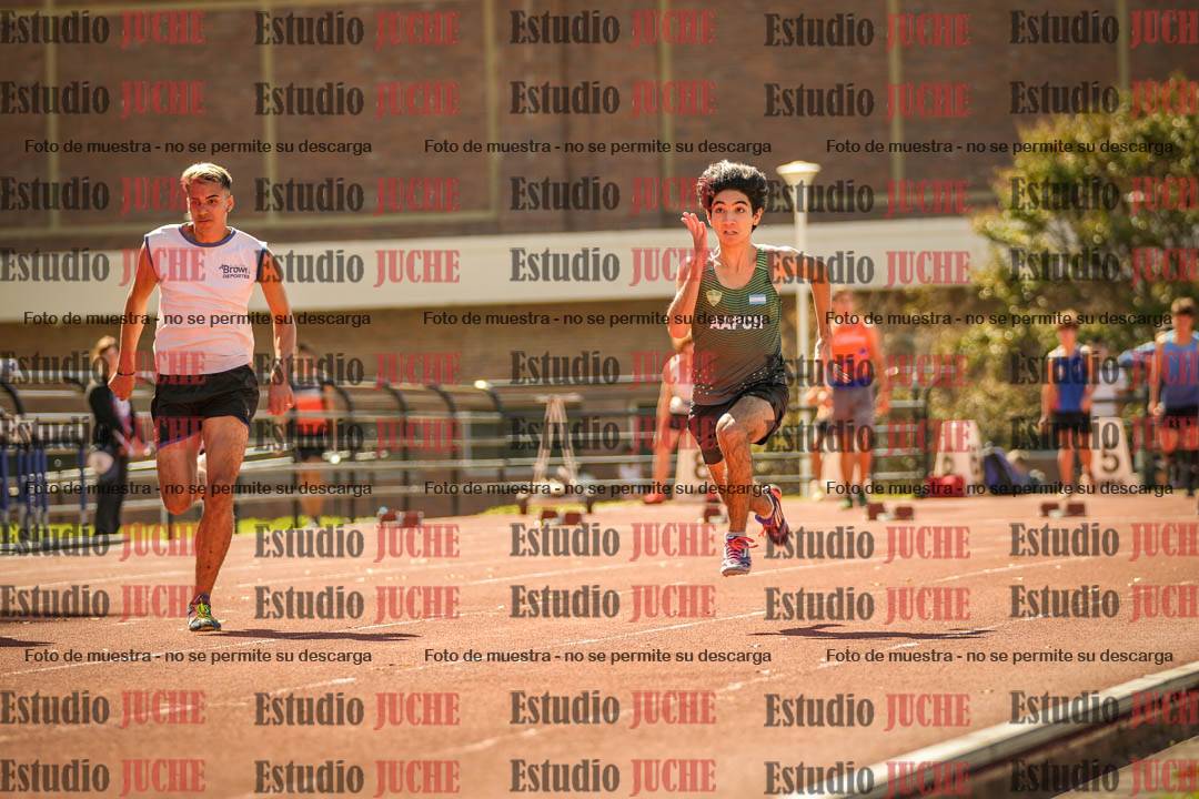 Fotos de los 100 m llanos de varones
