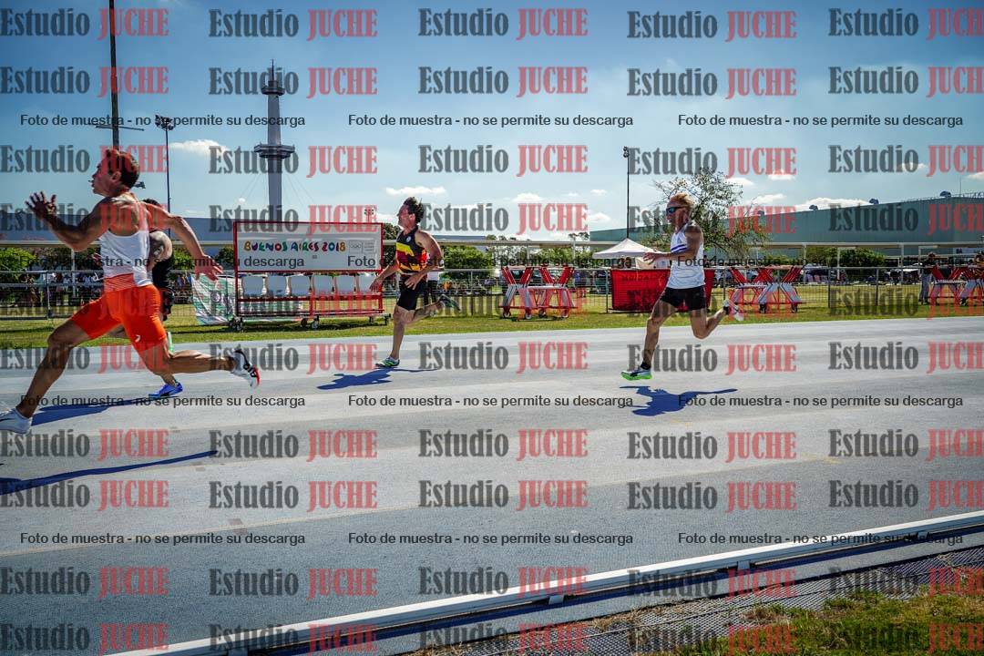 Fotos de los 100 m llanos de varones