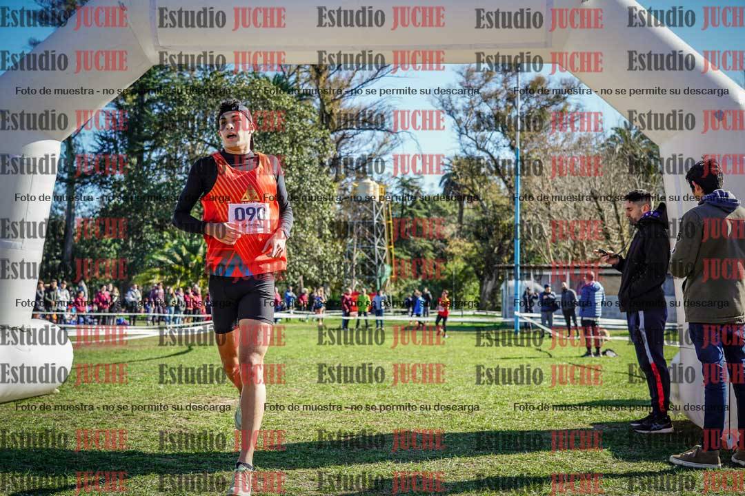 Fotos de la llegada del cross de 6000 m