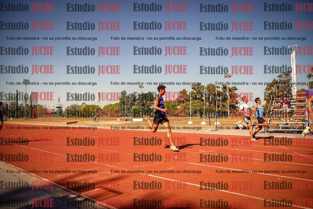 Fotos de los 200 m llanos de varones