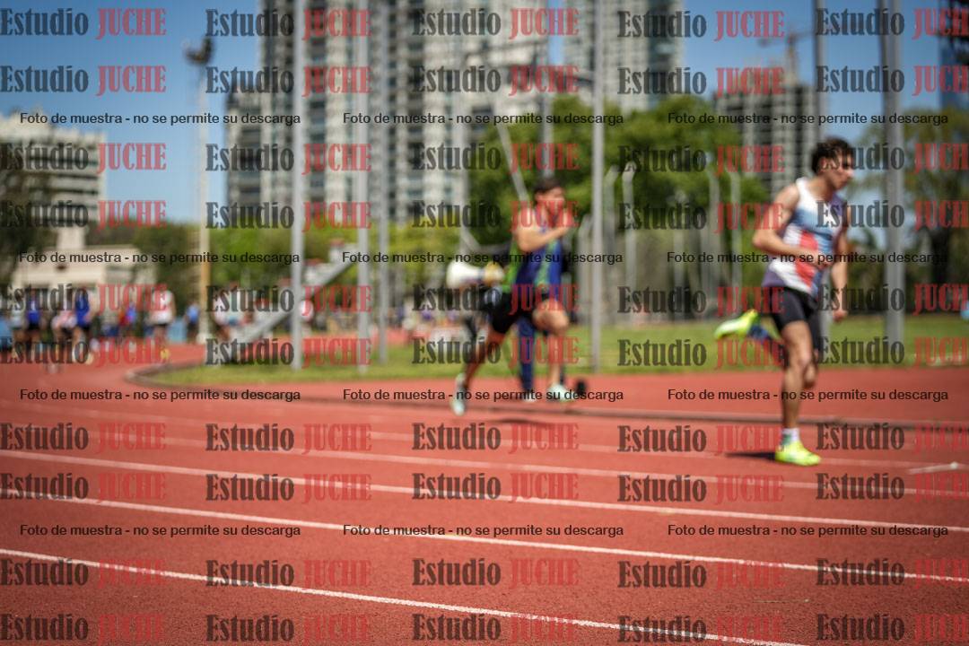 Fotos de los 200 m llanos de varones