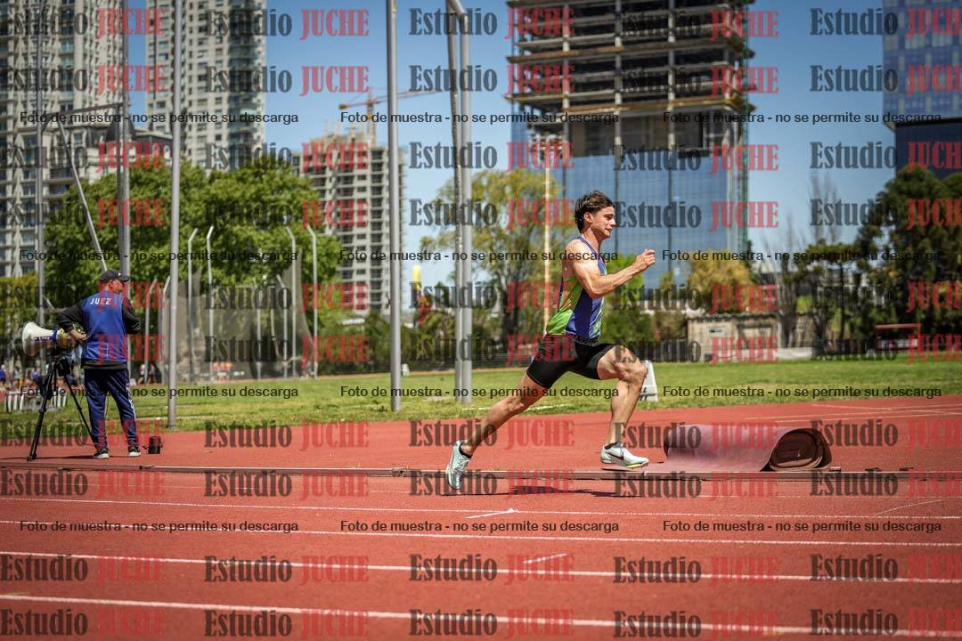 Fotos de los 200 m llanos de varones