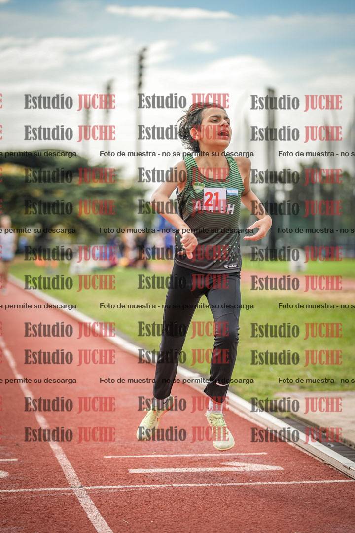 Fotos de los 600 m llanos de varones