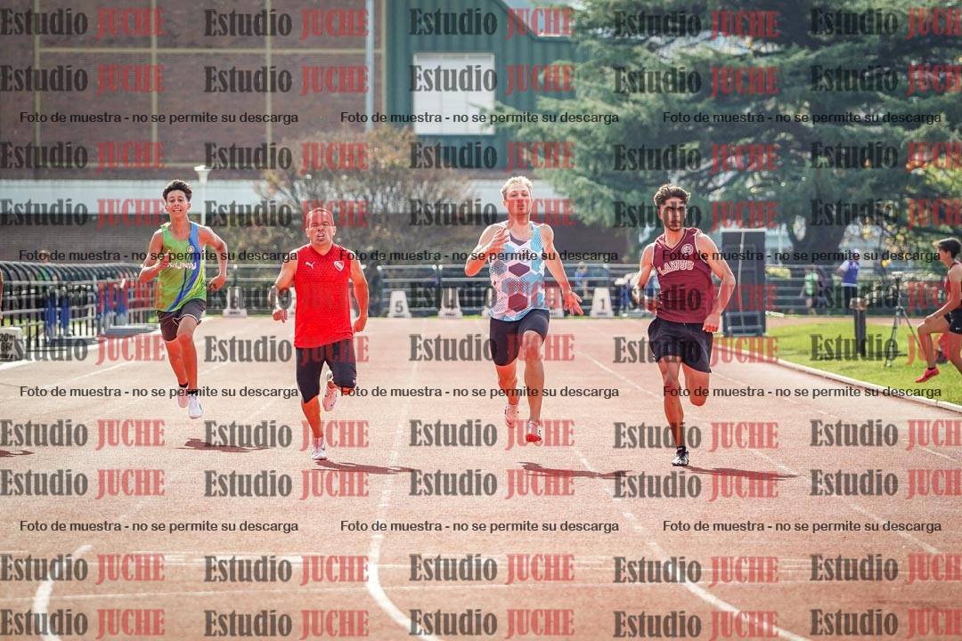 Fotos de los 200 m llanos de varones