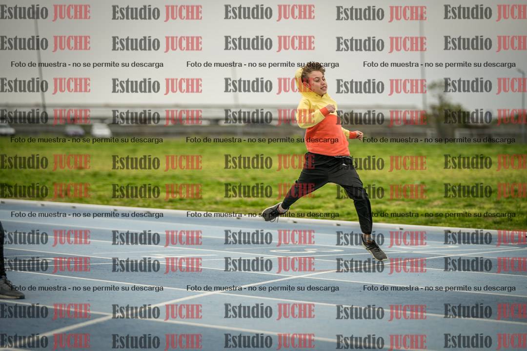 Fotos de los 50 m llanos de varones - U12