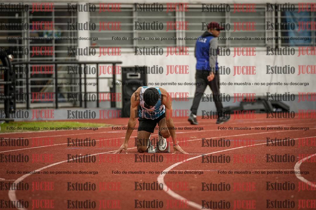 Fotos de los 400 m llanos de varones