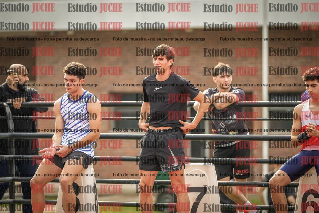 Fotos de los 110 m con vallas de varones - FINAL