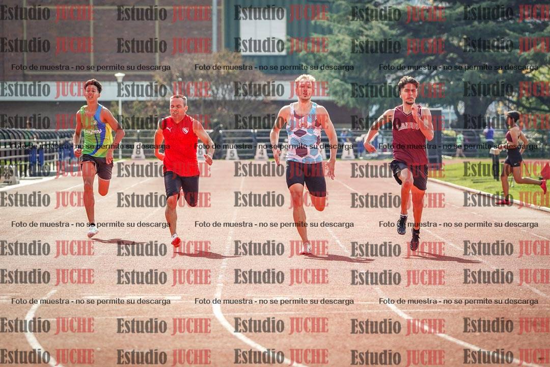 Fotos de los 200 m llanos de varones