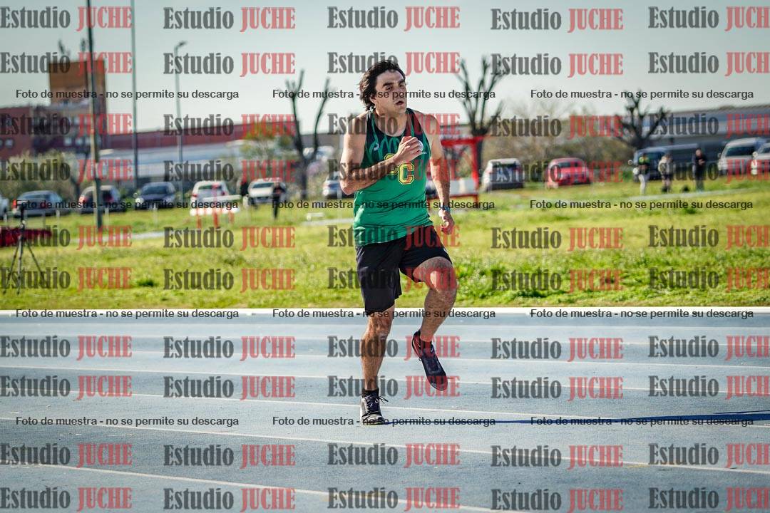 Fotos de los 400 m llanos de varones
