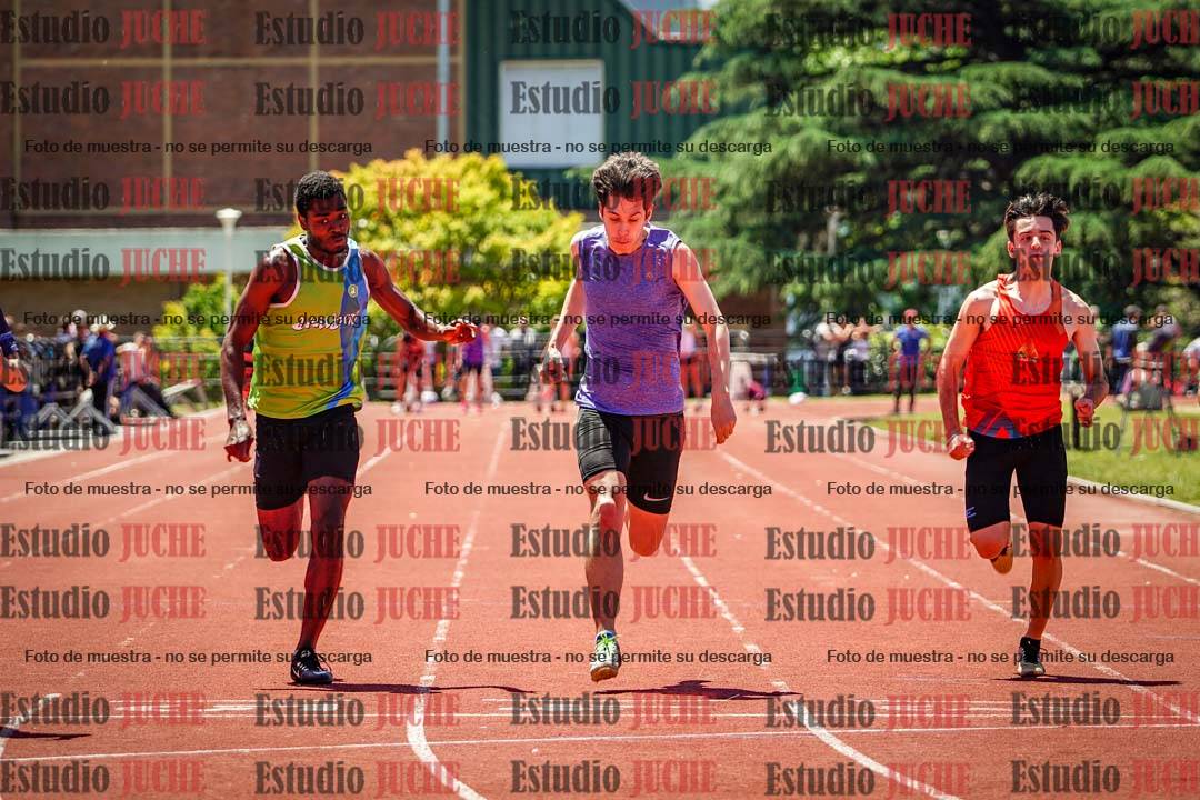 Fotos de los 100 m llanos de varones