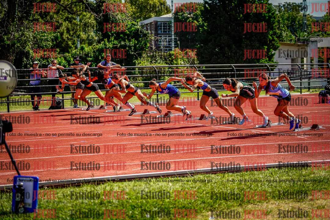 Fotos de los 100 m con vallas de mujeres