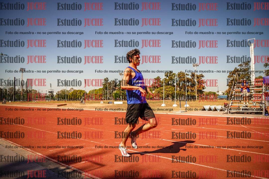Fotos de los 200 m llanos de varones