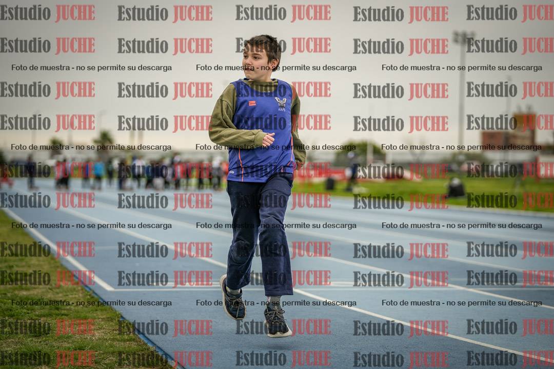 Fotos de los 50 m llanos de varones - U12