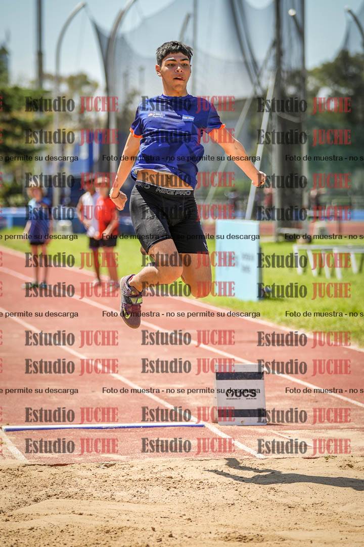 Fotos del salto en largo de varones - (incluye octatlón)