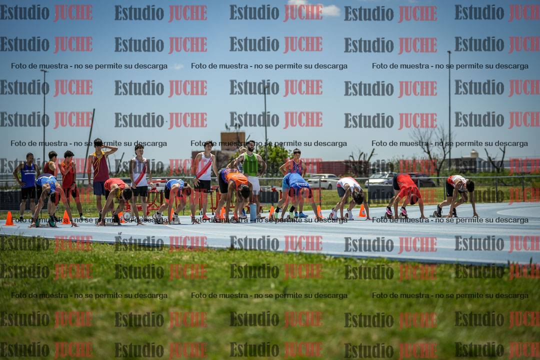 Fotos de los 100 m llanos de varones