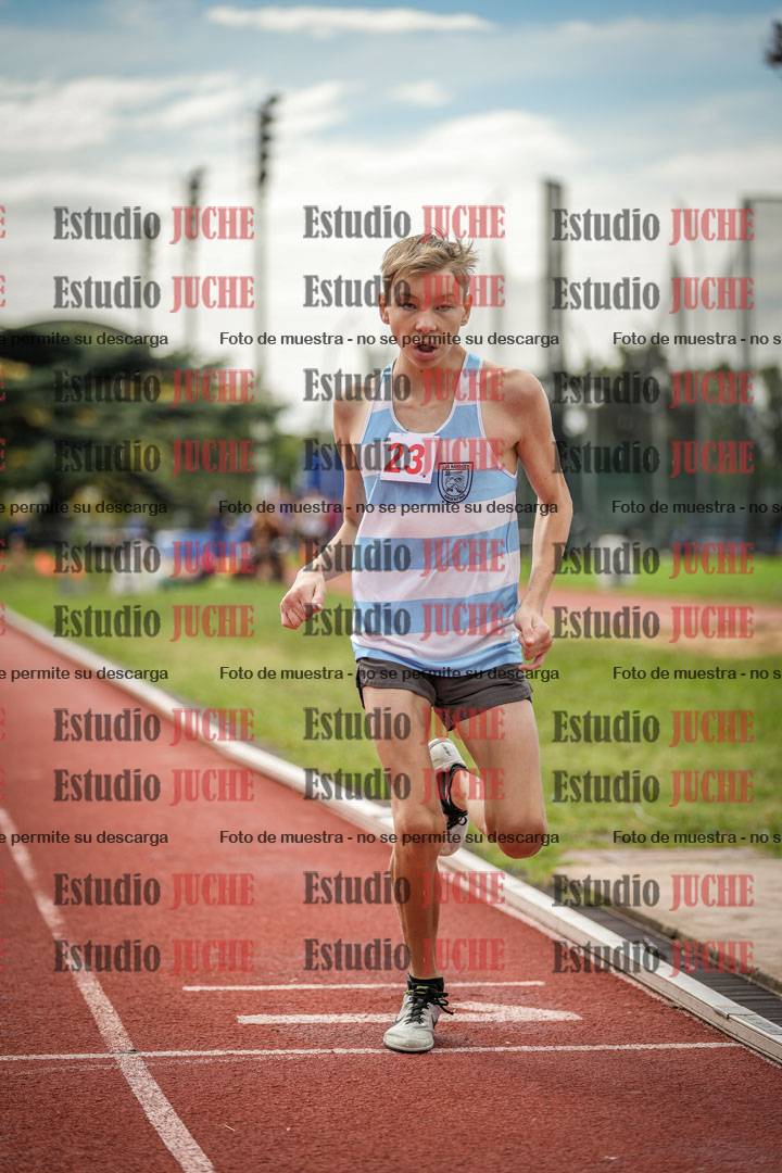 Fotos de los 600 m llanos de varones