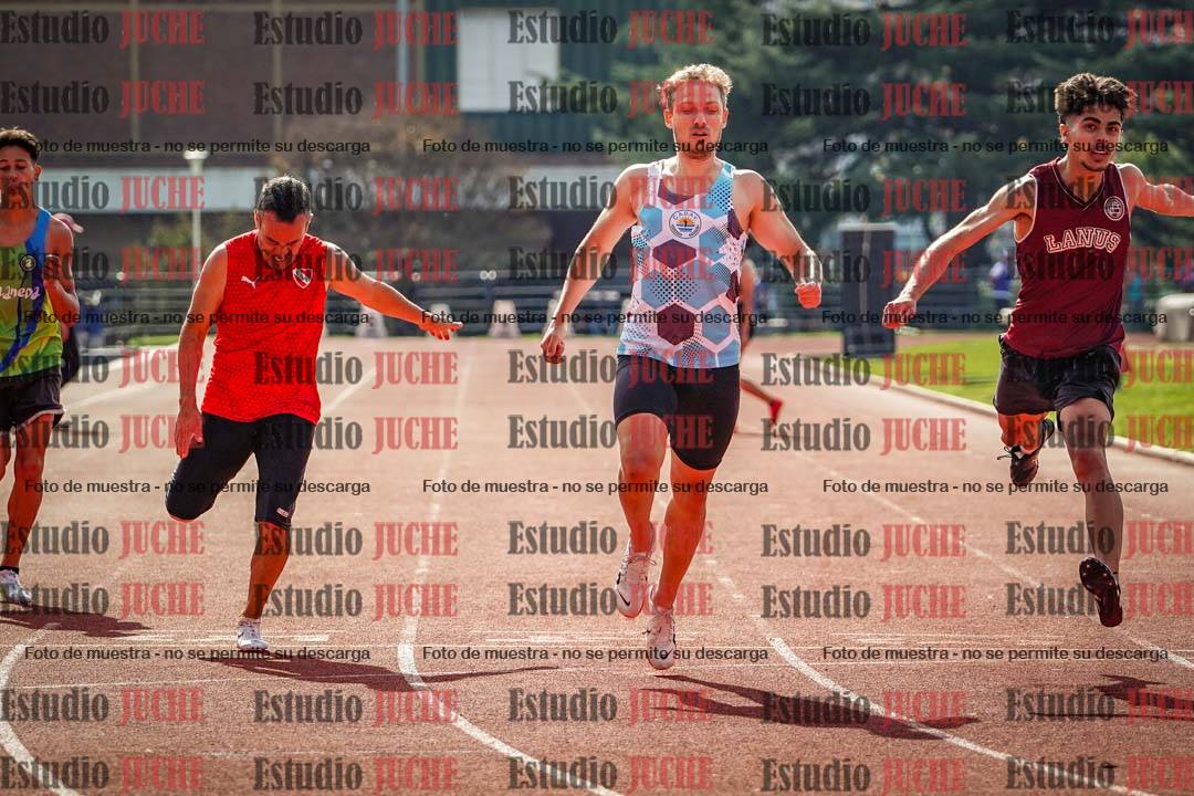 Fotos de los 200 m llanos de varones