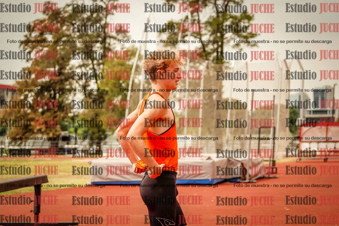 Fotos de los 200 m llanos de varones