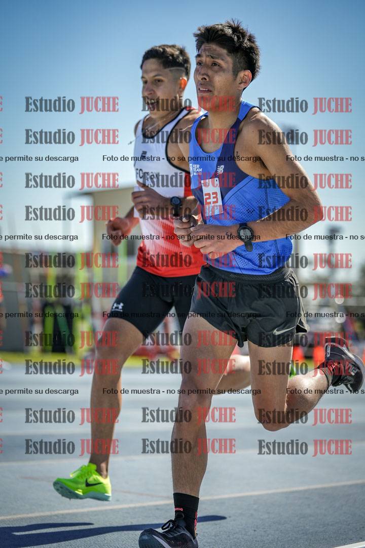 Fotos de los 5000 m llanos de mujeres y varones
