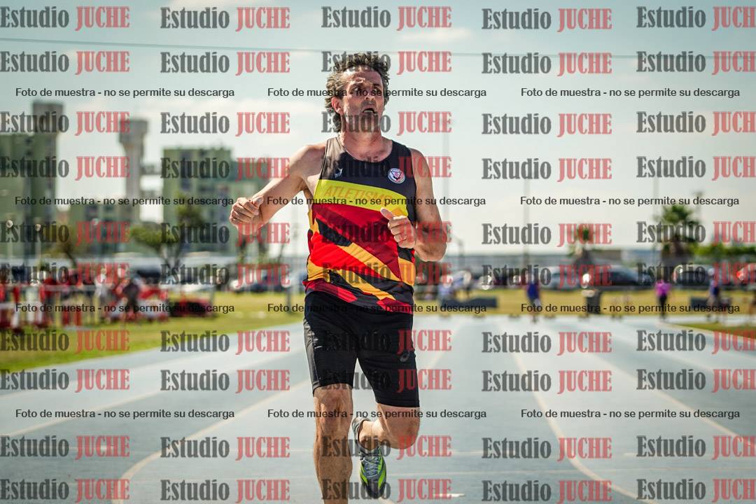 Fotos de los 100 m llanos de varones
