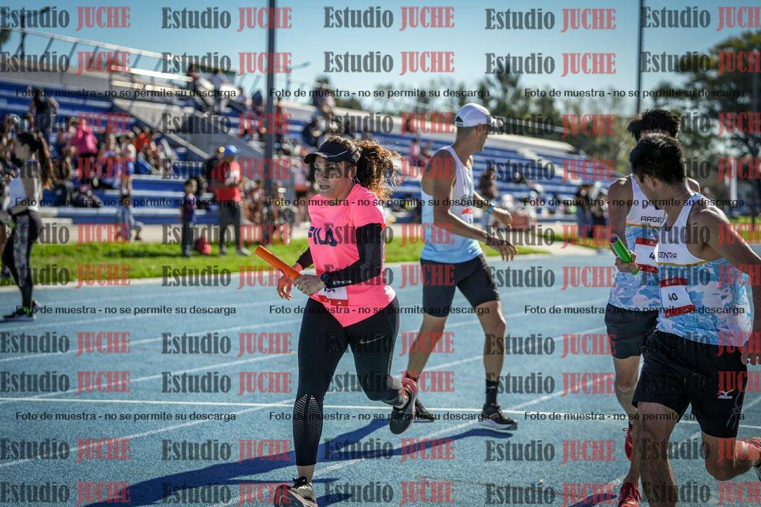Fotos durante los relevos