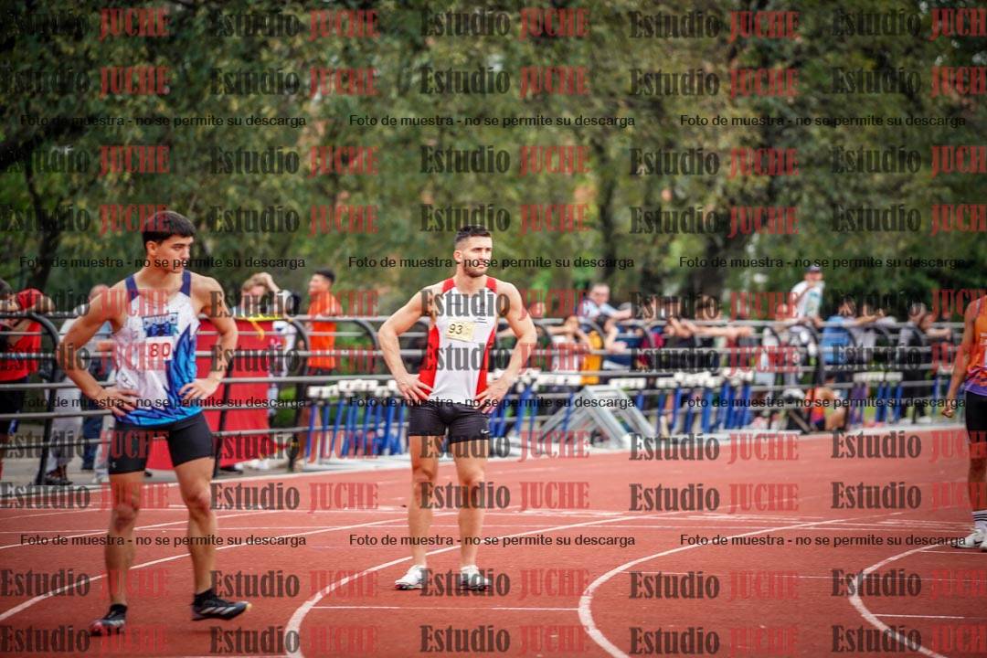Fotos de los 800 m llanos de varones
