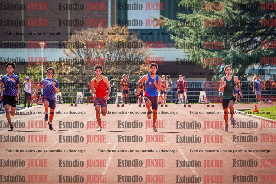 Fotos de los 100 m llanos de varones