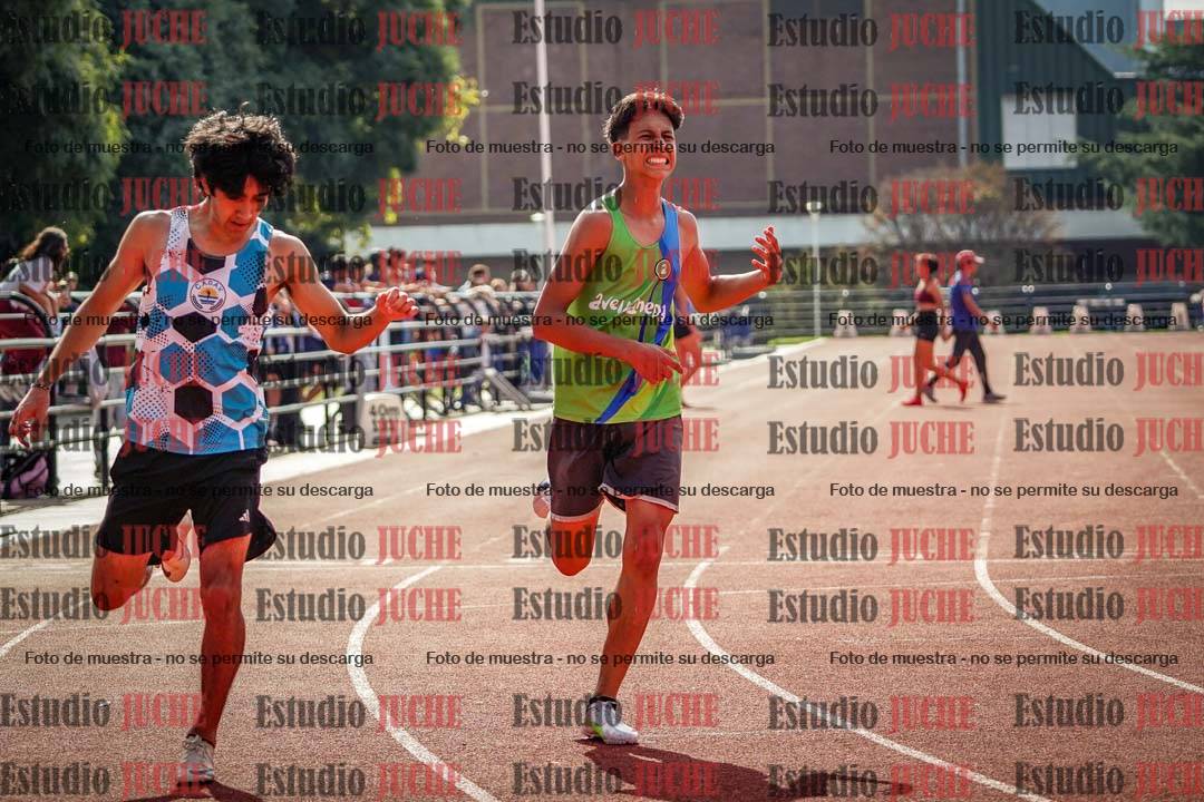 Fotos de los 200 m llanos de varones