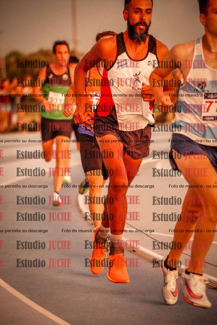 Fotos de los 3000 m llanos de varones