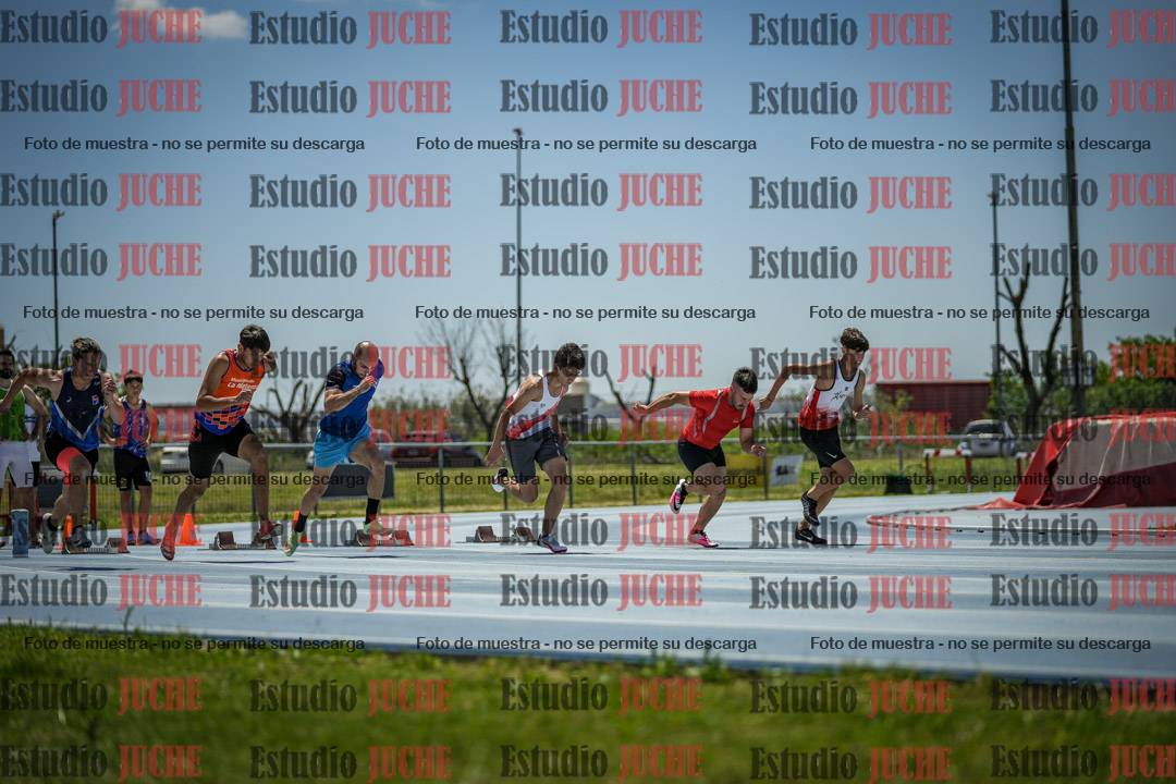 Fotos de los 100 m llanos de varones