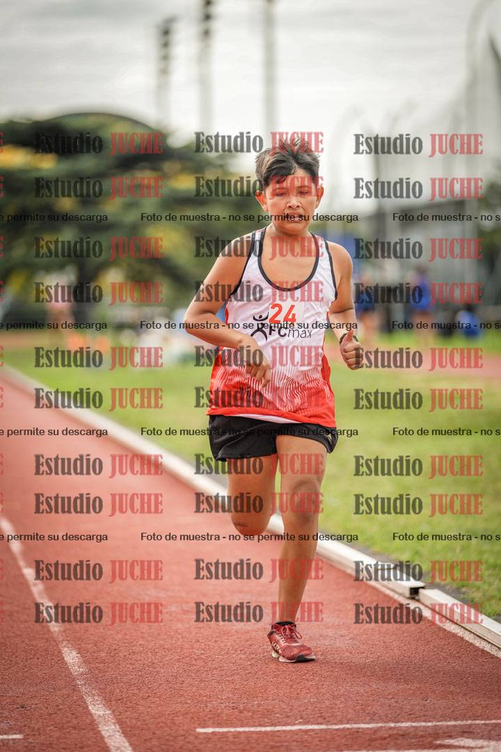 Fotos de los 600 m llanos de varones