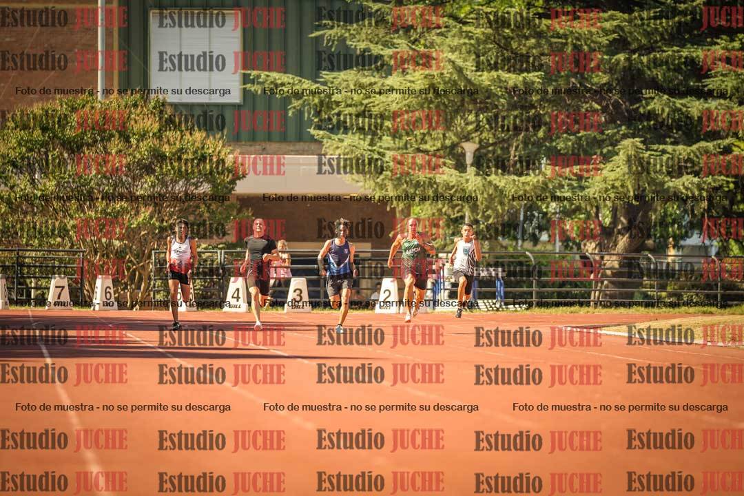 Fotos de los 200 m llanos de varones
