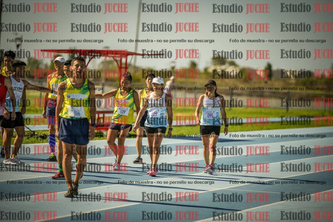 Fotos de los 5000mts de mujeres y varones  LIBRE/MASTER - FINAL