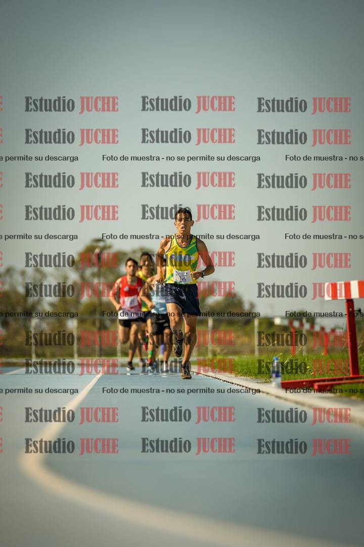 Fotos de los 5000mts de mujeres y varones  LIBRE/MASTER - FINAL