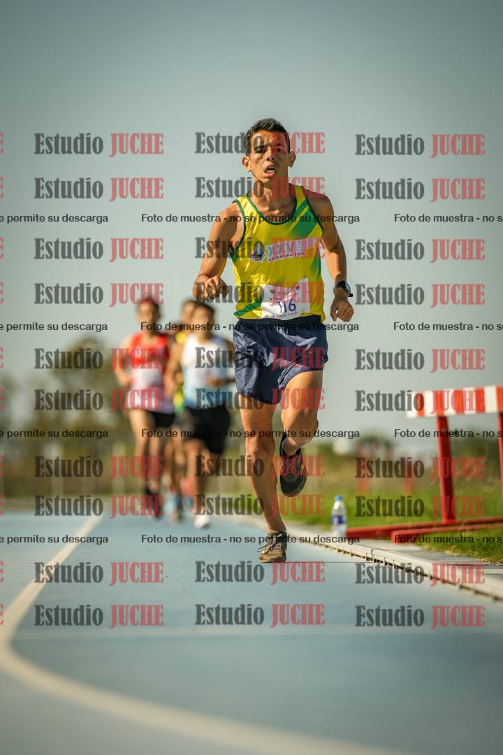 Fotos de los 5000mts de mujeres y varones  LIBRE/MASTER - FINAL
