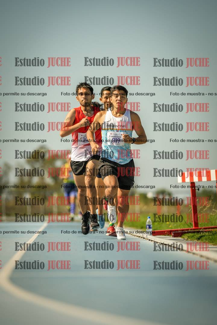 Fotos de los 5000mts de mujeres y varones  LIBRE/MASTER - FINAL