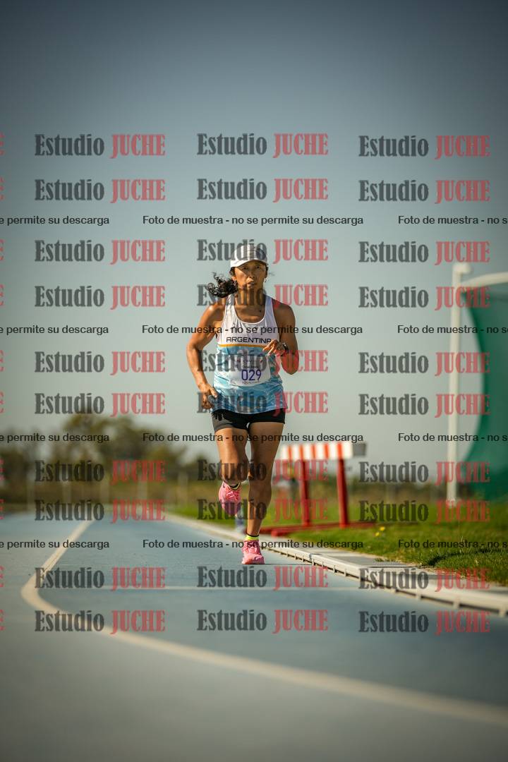Fotos de los 5000mts de mujeres y varones  LIBRE/MASTER - FINAL
