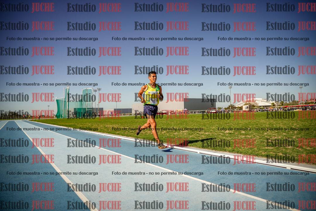 Fotos de los 5000mts de mujeres y varones  LIBRE/MASTER - FINAL