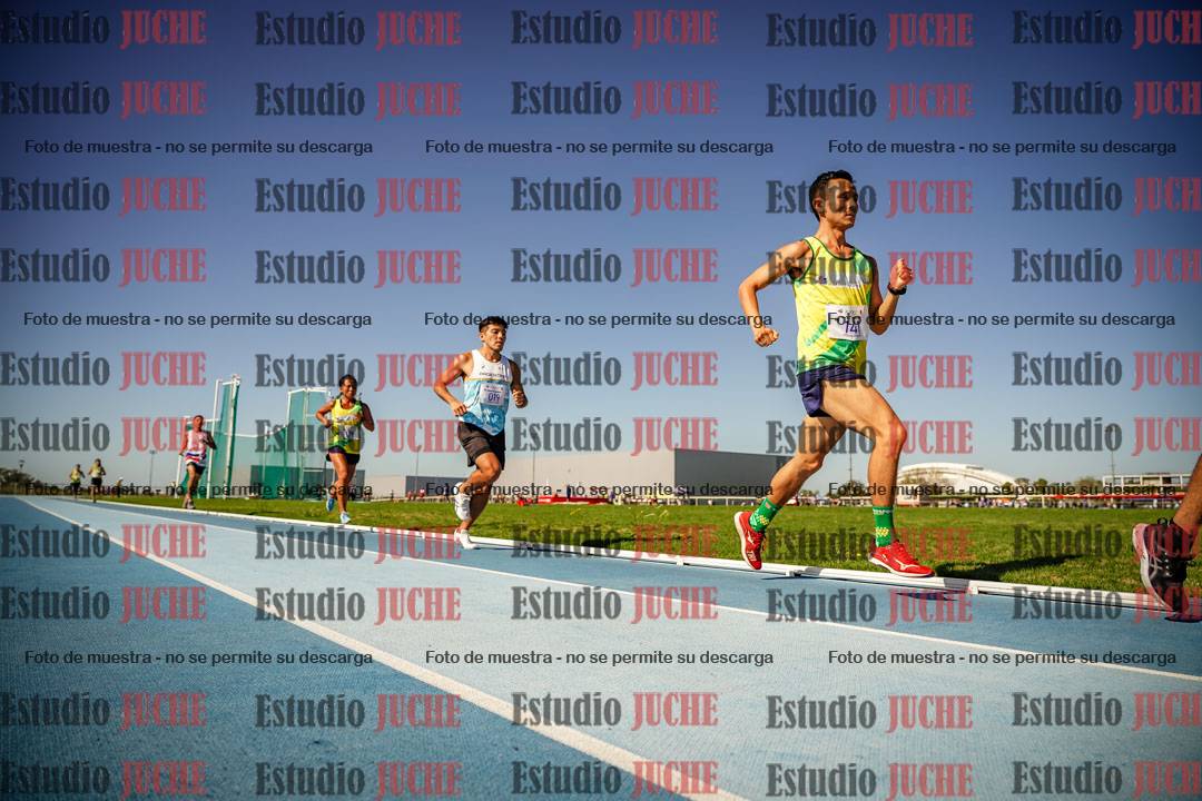 Fotos de los 5000mts de mujeres y varones  LIBRE/MASTER - FINAL
