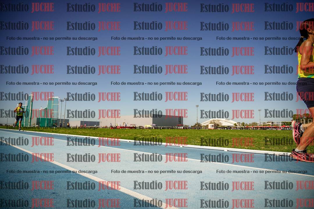 Fotos de los 5000mts de mujeres y varones  LIBRE/MASTER - FINAL