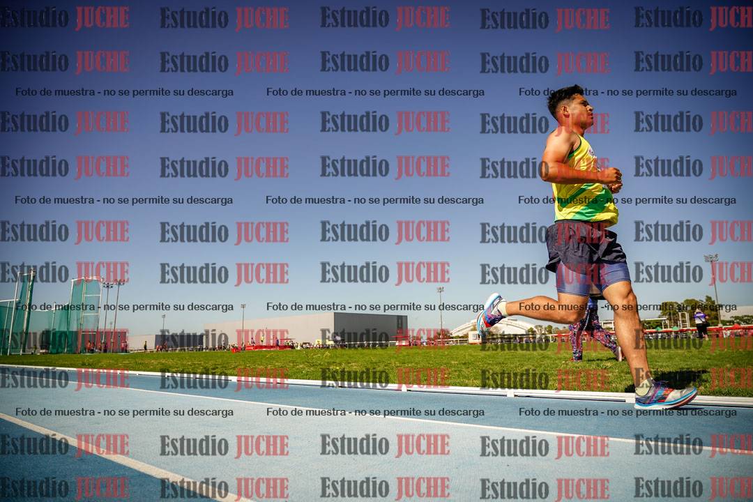 Fotos de los 5000mts de mujeres y varones  LIBRE/MASTER - FINAL
