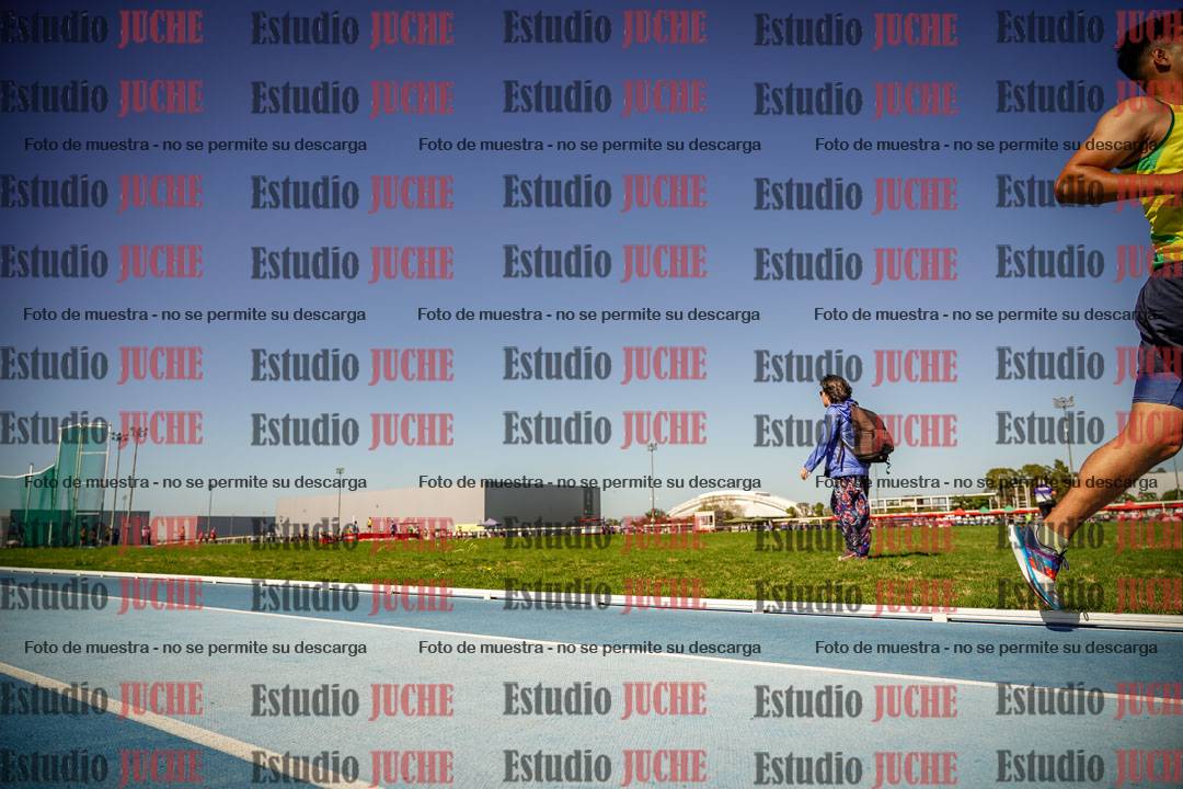 Fotos de los 5000mts de mujeres y varones  LIBRE/MASTER - FINAL