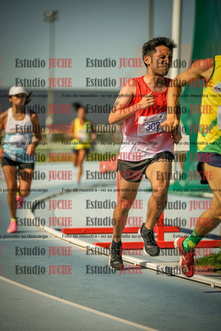 Fotos de los 5000mts de mujeres y varones  LIBRE/MASTER - FINAL