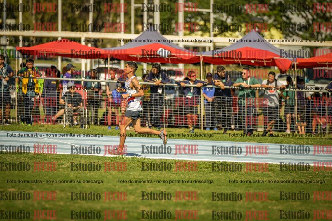 Fotos de los 5000mts de mujeres y varones  LIBRE/MASTER - FINAL