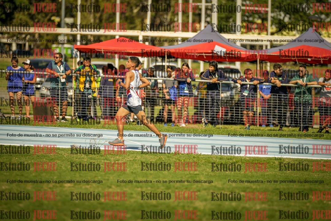 Fotos de los 5000mts de mujeres y varones  LIBRE/MASTER - FINAL