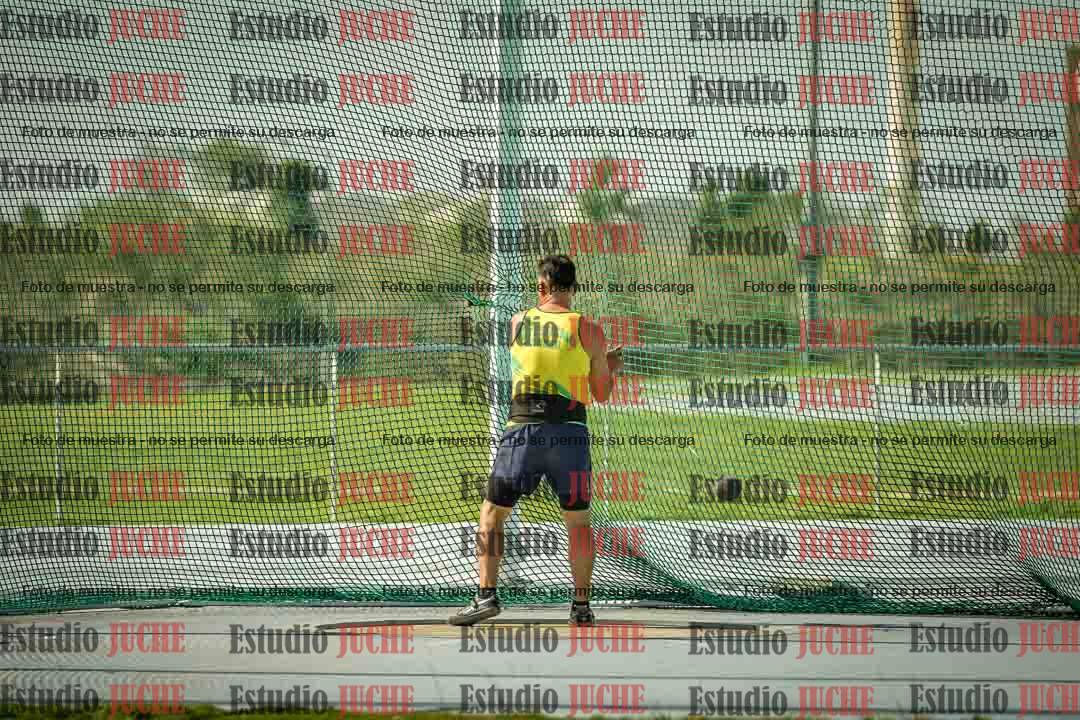 Fotos del lanzamiento de martillo de varones LIBRE/MASTER - FINAL
