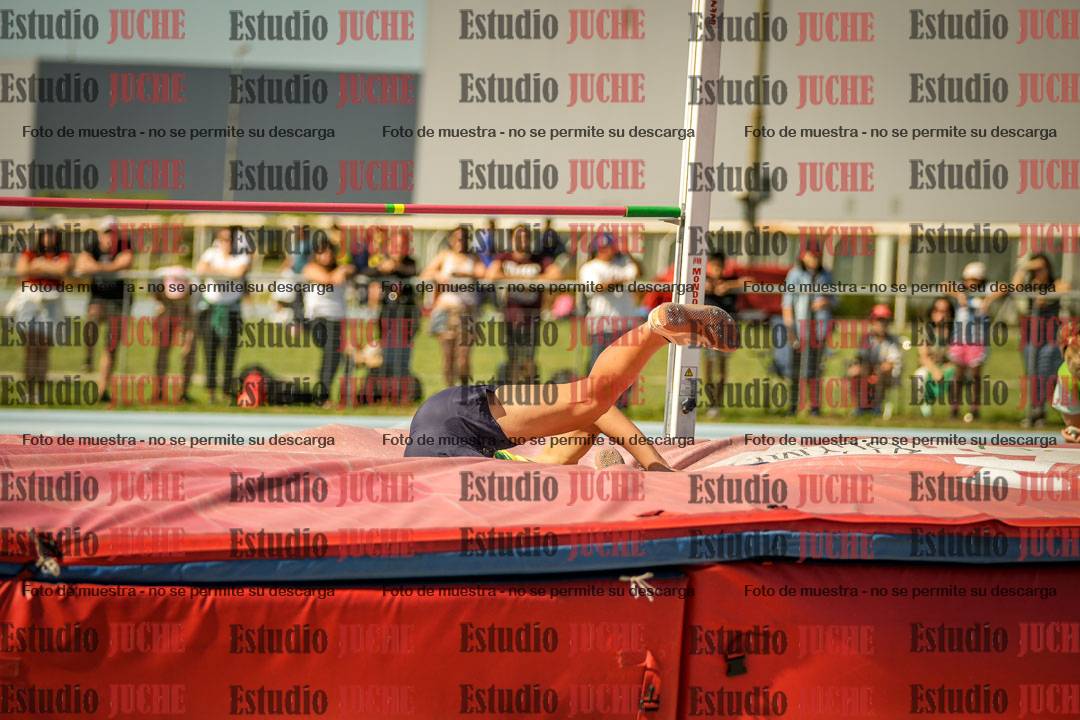 Fotos del salto en alto de varones LIBRE - FINAL