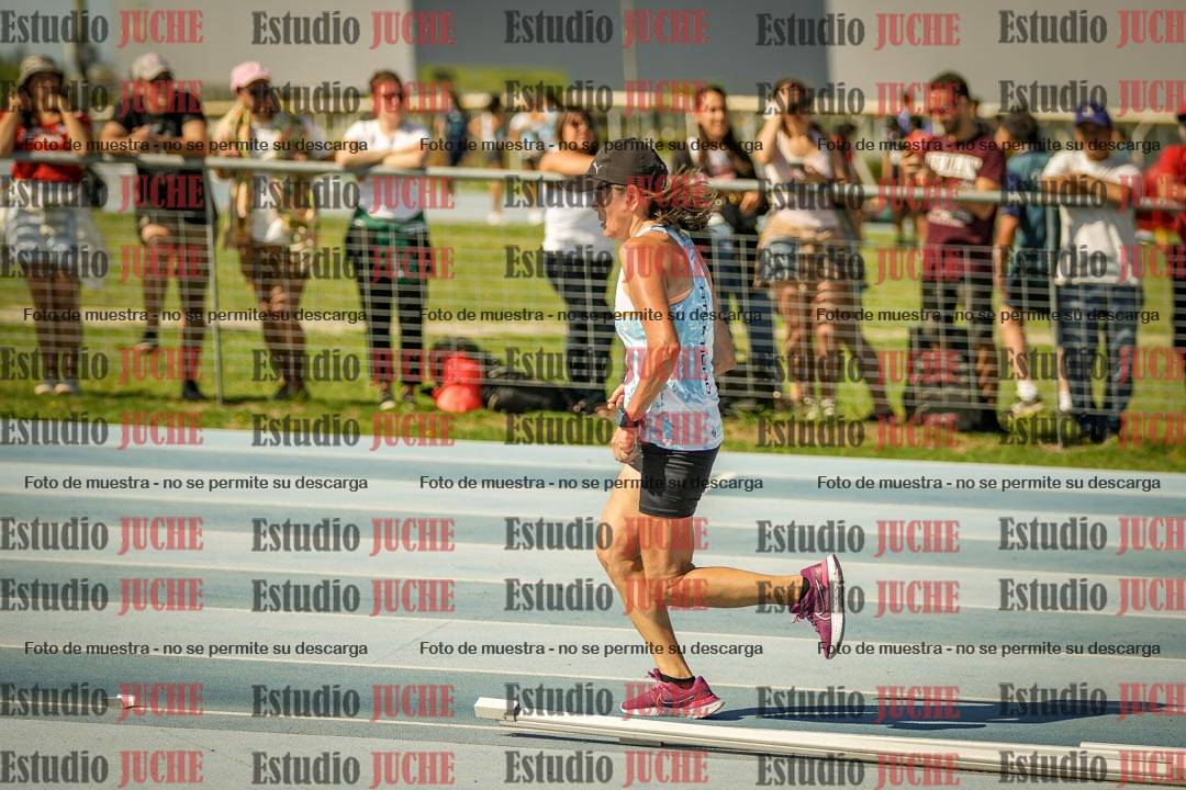 Fotos de los 5000mts de mujeres y varones  LIBRE/MASTER - FINAL