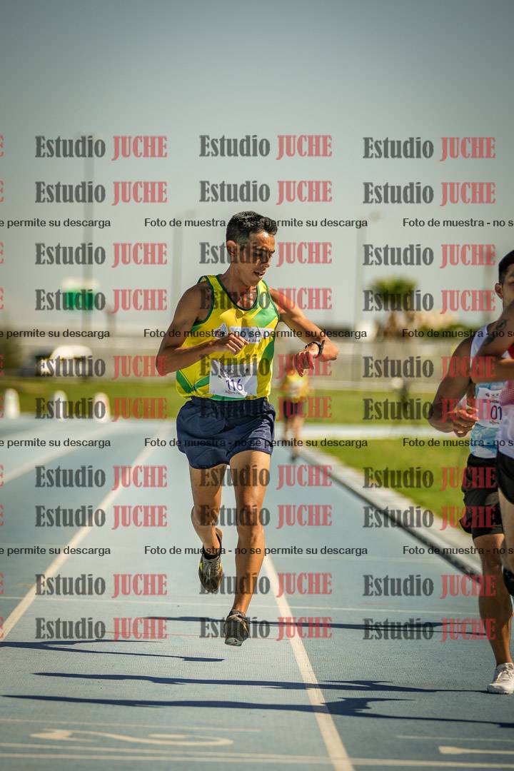 Fotos de los 5000mts de mujeres y varones  LIBRE/MASTER - FINAL